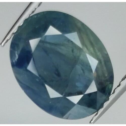 3.95ct Blue Sapphire oval cut 10.7x8.6mm