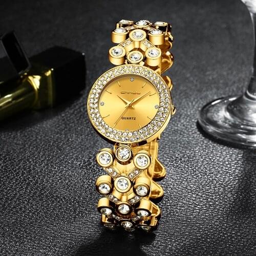 CRRJU Wrist Watch Top Brand Luxury Diamond Women Watch Starry Sky Ladies Wrist Watch For Montre Female Clock relogio feminino