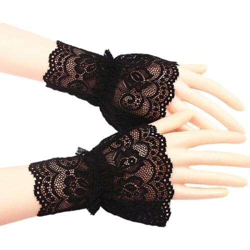 Women Hollow Out Crochet Floral Lace Wrist Cuffs Ruffles Detachable Fake Sleeves Stretch Bracelet Fingerless Gloves