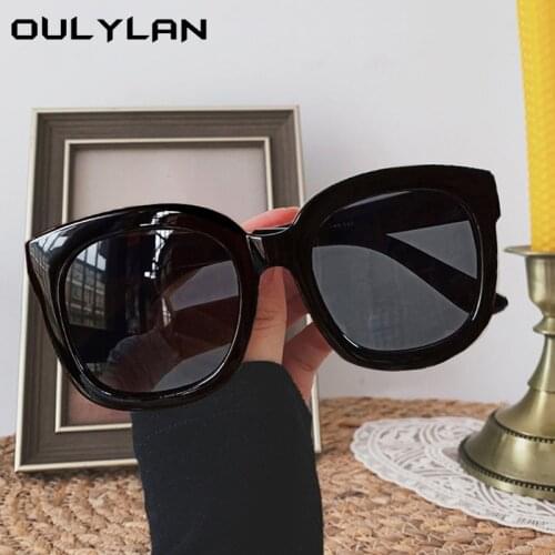 Oulylan Oversized Square Sunglasses Women Men Luxury Designer Shades Eyewear Vintage Sun Glasses UV400 Colored Glasses Black