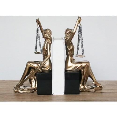 1 Pair of resin goddess of Justice bookend ornaments for bookshelf home decoration
