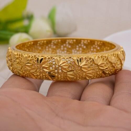 Annayoyo 4 Pieces/Lot Gold Color Dubai Bangles for Women Ethiopian Bracelets Middle East Wedding Jewelry African Gifts