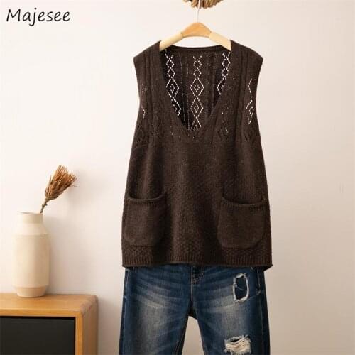 Sweater Vest Women V-neck Hollow Out Retro Knitted Jumpers Womens Loose Designer All-match Casual Ins Sweaters Female Chic Daily