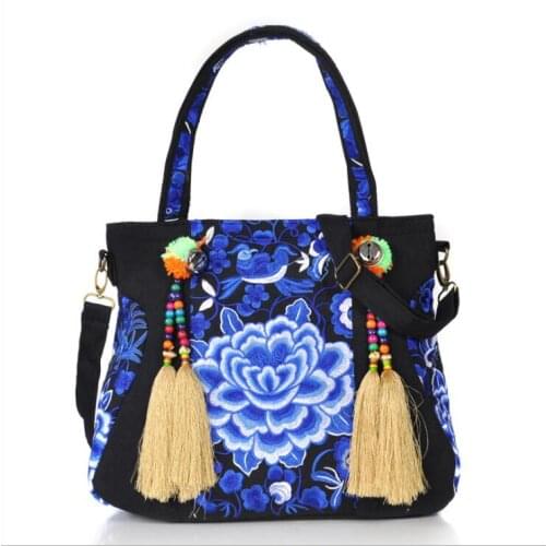 Yunnan ethnic fashion embroidered handbag wholesale characteristic Bag embroidery portable single shoulder bag
