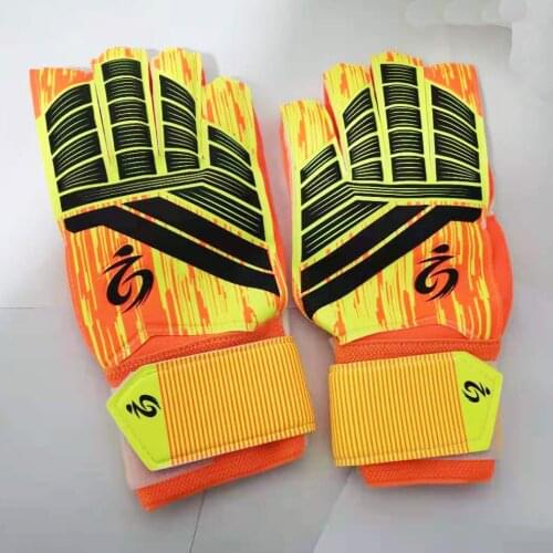 Youth student adult entry-level goalkeeper gloves with finger protector football anti-slip finger latex goalie gloves
