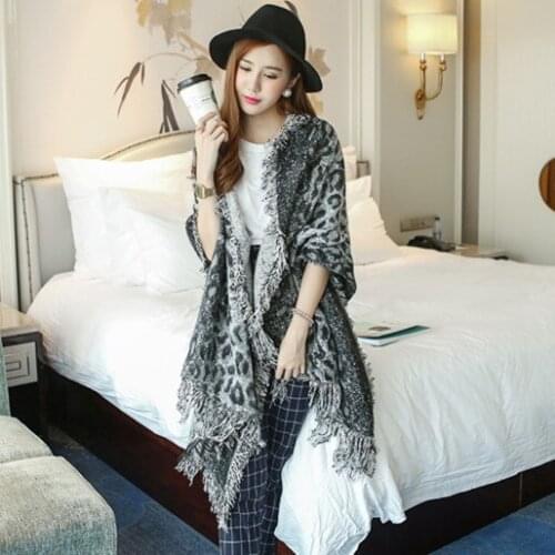 2020 Leopard Scarf Winter Grey Women Warm Faux Wool Fashion Casual Thickened Scarves and Shawls Long Ladies Poncho