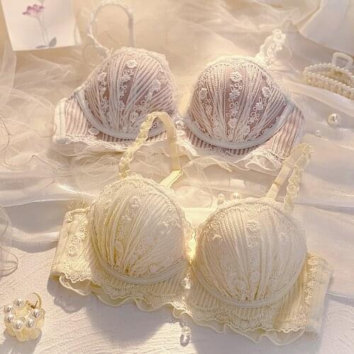 New Young Girls Lingerie Set Sexy Lace Wireless Push Up Bra Set Romantic Women Embroidery Underwear and B Cup Bra & Brief Sets