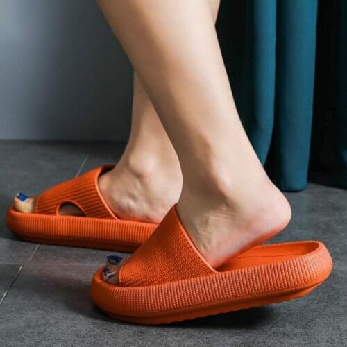 Slippers Women Indoor Shoes Anti-slip Thick Bottom Soft Platform Large Size Bathroom Slides for Female Home Men Bath Flip Flops