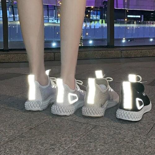 Reflective fly weaving shoes female 2019 summer new INS sneakers female students casual running shoes female Korean version