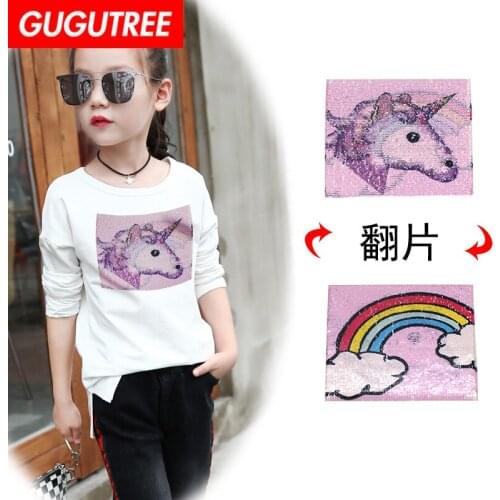 GUGUTREE embroidery Sequins big unicorn patches horse patches badges applique patches for clothing YYX-19121044