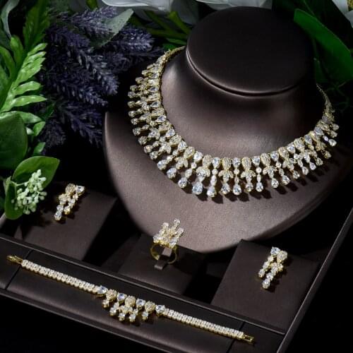 HIBRIDE Women Gold Jewelry Set Shiny Cubic Zirconia Water Drop Brides Necklcae Earrings and Bracelets Jewelry Set bijoux N-285