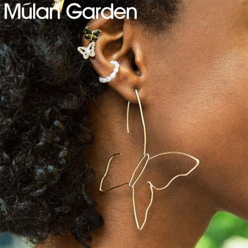 M&G Trendy Gold Butterfly Pendant Drop Earring for Women New Fashion Dangle Earring Jewelry Accessories Simple Elegant Girl Gift