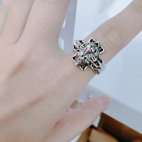 2020 Vintage White Color Copper Lion Head for Women Mens Rings Retro Punk Lion King Crown Thumb Ring Party Band Jewelry Gifts