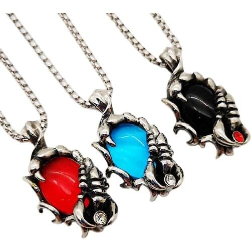 New unisex well polished stainless steel pendant necklace scorpion charm necklace for men/women with big crystal CAGF0329