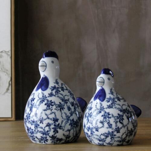 2pcs European Art Ceramic Chicken Crafts Decoration Simple Home Living Room Auspicious Pair Chicken Parent-child Decoration Gift
