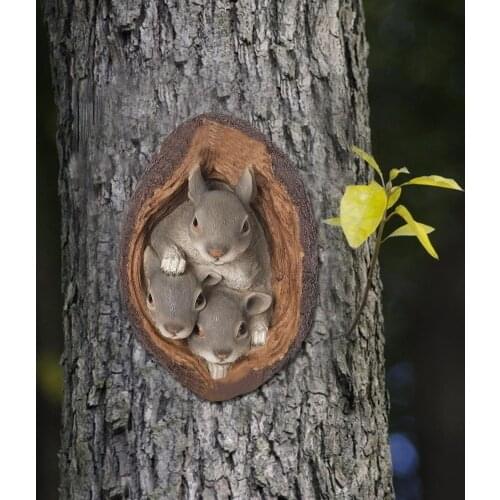 Funny Cartoon Resin Squirrel Tree Hole Statue Figurine Ornaments for Fairy Garden Gift Outdoor Decoration Courtyard Accessories