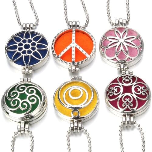 New Aromatherapy Diffuser Necklace Vintage Flower Butterfly Open Locket Aroma Pendant Perfume Essential Oil Diffuser Necklace