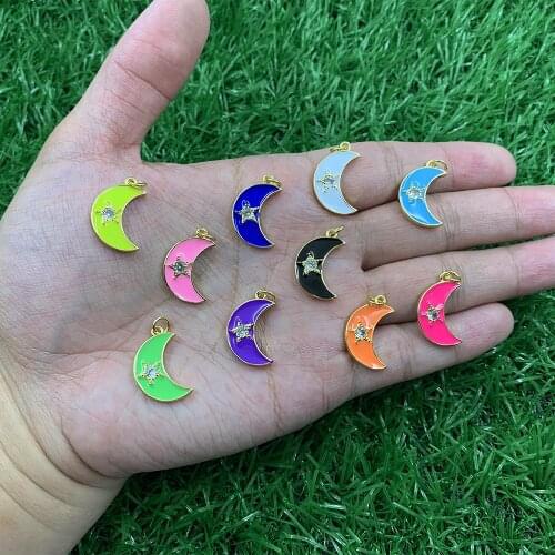 Sale Fashion Quality Gold Plated Brass Moon Shape Women Accessories Jewelry