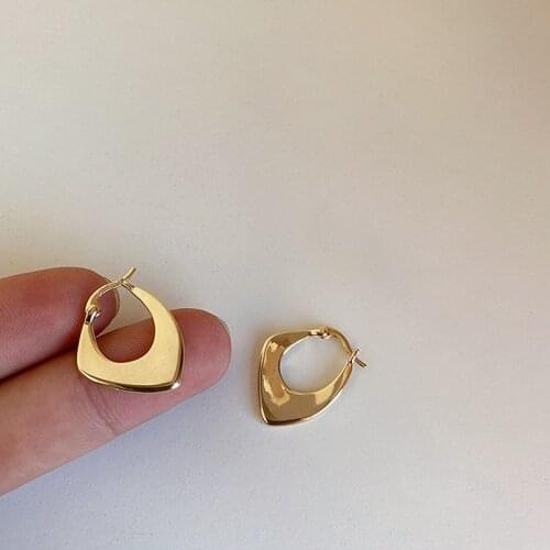 WTLTC Chic Metal Irregular Big Hoop Earrings For Women Statement Geometric Earrings Vinatge Hoops Earrings With Charms Jewelry