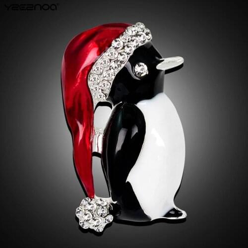 Handmade Rhinestone Penguin Brooches For Women Child New Years Gift Red Hat Animal Cloth Accessories Harajuku Christmas Brooch