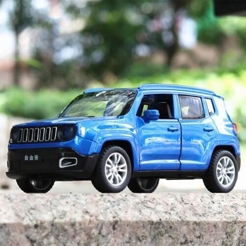 Best selling 1:32 Freedom Man Off-road Alloy car model,simulation die-cast metal sound and light back force model,free shipping