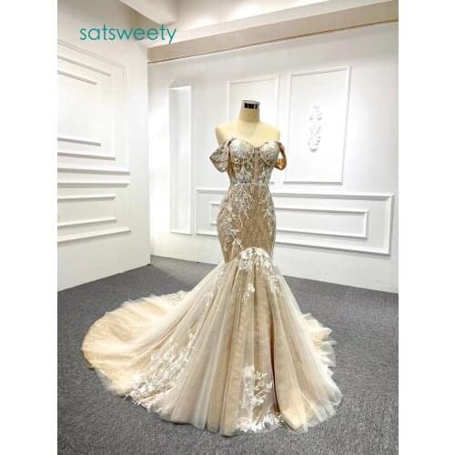 Real Photos New Fashion Mermaid Wedding Dresses Perspective Shiny Lace Appliques Fit Bridal Gown Court Train