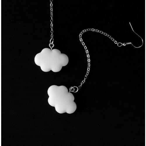 Fashion Korea Style White Dangling Earrings for Women Cute Simple Cloud Earrings with Chain SImple Ladies Ears Jewellery