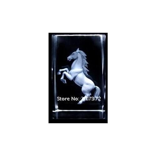Wholesale retail by Crystal craft Horse home decoration accessories 10pcs Customize 5*5*8CM paperweight 3D promotional gift