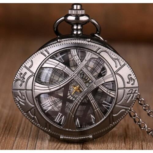 Luxury Vintage Hollow Quartz Pocket Watch Fashion Roman Numerals Design Men Women Best Gifts with Chain