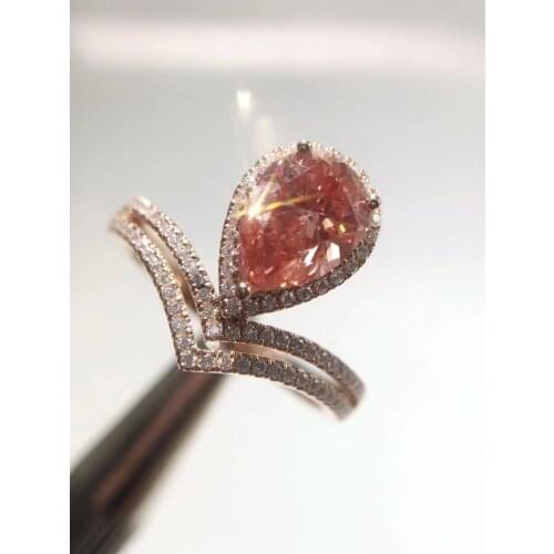 1.5ct Moissanite Pink Diamond Ring Drop-shaped Pear Shaped Double V Crown Female Ring 18K Set VVS D Color Lady