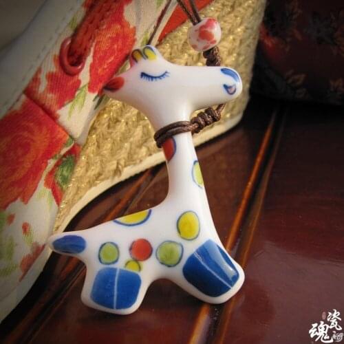 Long Pendant Necklace Jewelry Ceramic Hand-painted Crafts Wholesale Fashion Cute Intellectual Girl, Cartoon Giraffe 150064