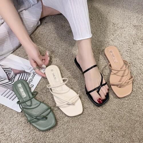 WEIBATE Summer Flat Heels Wear Slippers Foot Ring Belt Roman Sandals Flat Womens Shoes Slippers Low Heel Casual Slippers Beach