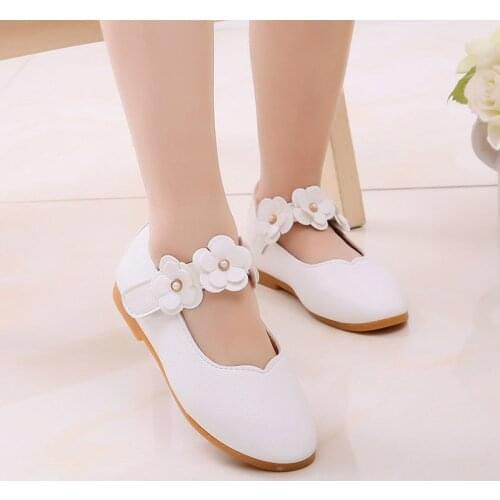 Girls Three-Dimensional Small Flower Leather Shoes Non-slip Breathable Lightweight Princess Shoes M09