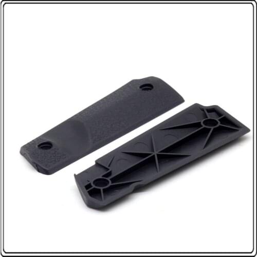 2Pieces Colt 1911 Grips 1911 Hydroelastic Plastic Toy Grip Plastic grips cover for Hunting Pistol 1911 Series