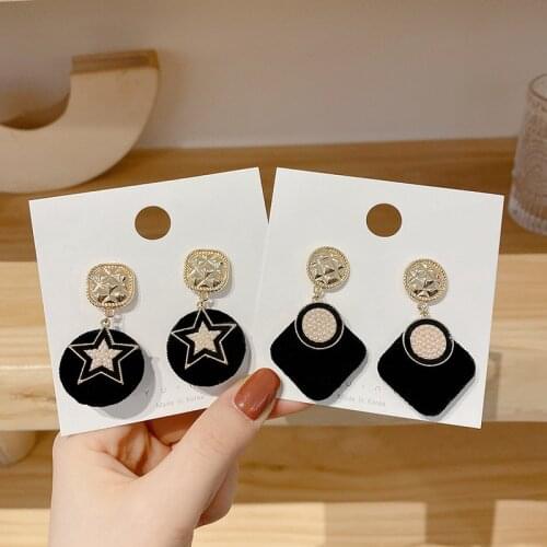 Exknl Vintage Headshot Long Drop Earrings Women Boho Star Black Crystal Pearl Round Bohemian Big Earrings Female Jewelry Brincos