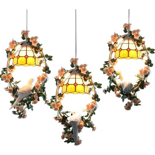 Suspended Bird Tiffany pendant lights European Pastoral Restaurant Bar Green Plant suspension Bedroom Door Balcony led Avize