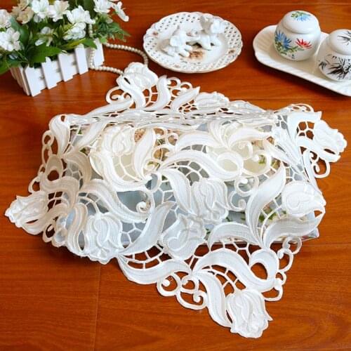 Square 42cm Fine Embroidery Hollowing Out Bowl Table Mat Household Fabric Art Tea Set Heat Coffee Fruit Tray Placemat Decoration