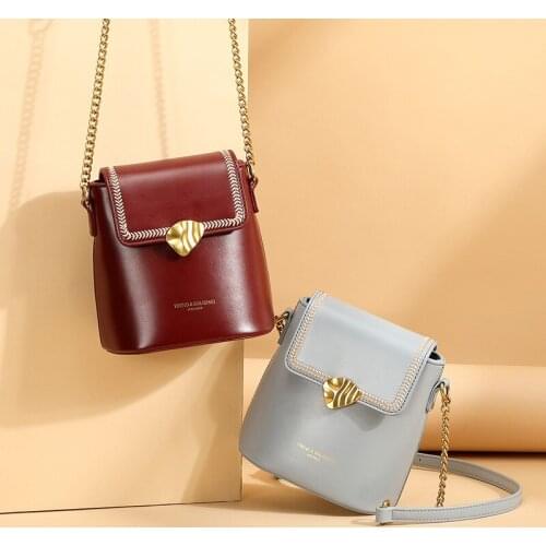 New Fashionable One-shoulder Bucket Bag Mini Bag Women Korean Version of Ins Vintage Slanting Womens Bag Trend
