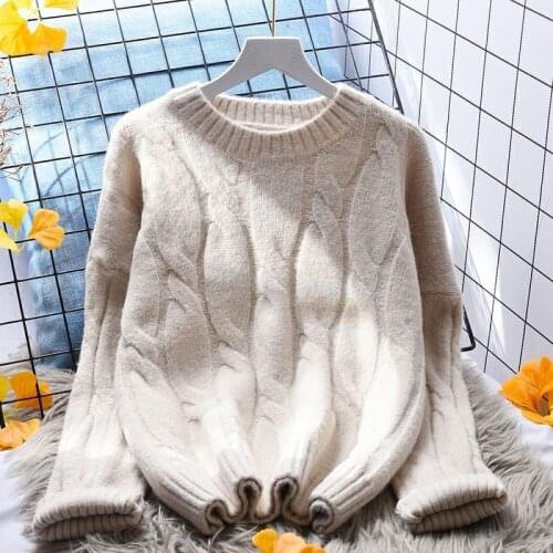 Women 2021 Autumn Winter New Fashion Twist Sweater Tops Female Loose Knitted Pullover Tops Ladies Solid Color O-neck Tops D644