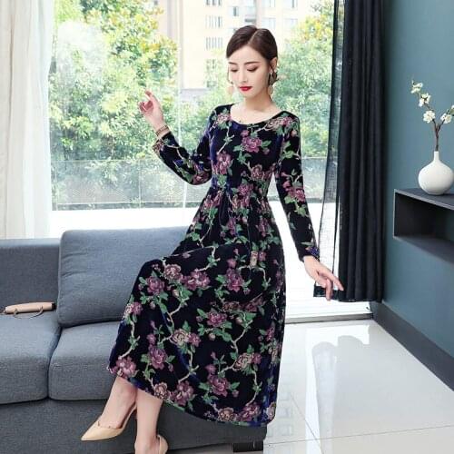 Casual Velvet Dress Womens Autumn Full Sleeve Plus Size Retro Floral Long Dress 2021 New Spring Vintage Elegant Robes y1189