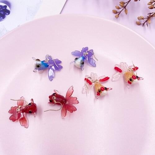Rainbow Gradient Resin Goldfish Drop Earrings for Women Girl Purple Red Clear Arcylic Fish Dangle Earrings Statement Jewelry