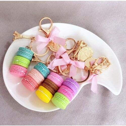 Resin Macaron Cake Keychain Metal Eiffel Tower Bag Charm keyring Wedding Supplies Keychain Favors DHL Free Shipping SN1547