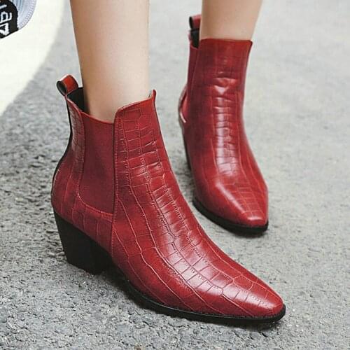 High Quality Autumn and Winter Women Shoes Fashion Chelsea Boots Crocodile Pattern Ladies Thick Heel Nude Boots Embossed Vamp