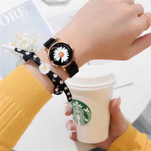 2020 New Hot Sale Little Daisy Pattern Ladies Casual Quartz Watch Lazy Milan Strap Simple Style