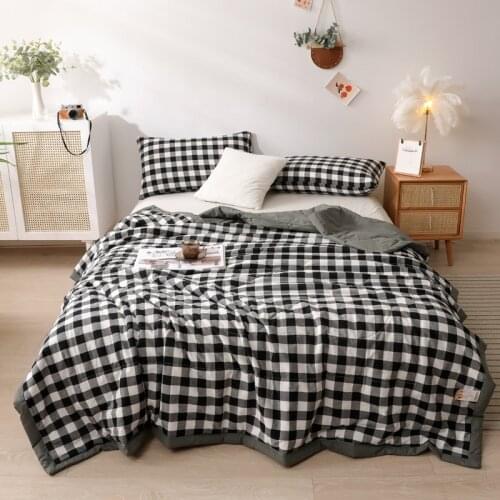 Plaid Throw Blanket Summer Thin Quilt Air Conditioner Quilt Adult Thin Blanket Home Textiles Simple Modern Throw Blanket Quilt