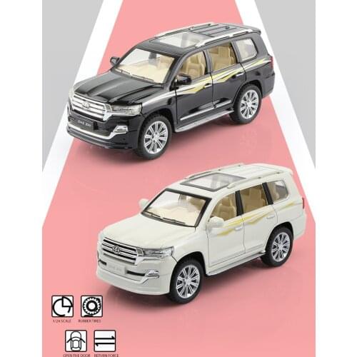 Chezhi Simulation Alloy Model TOYOTA Land Cruiser 1:24 Scale Six-Doors Opened Off-Road Vehicle Boys Toys Car Collection Gifts