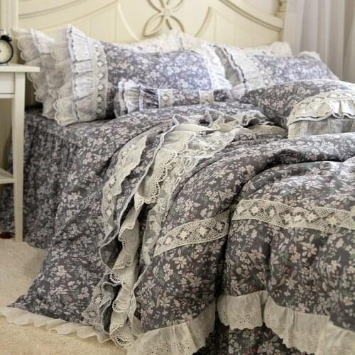 Luxury and elegant French retro lace small floral princess style cotton bed skirt bedding bed sheets luxury wedding