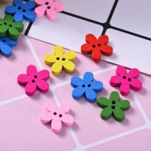 100pcs 15mm Flower Wooden Decorative Buttons 2-hole Mixed Colors Suitable for Sewing Clip Arts and Crafts Multicolor