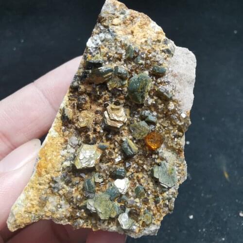 74.4g100% natural garnet mica crystal paragenesis mineral sample, crystal feldspar mineral crystal intergrowth ore