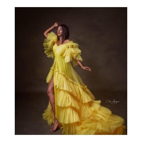 Charming Yellow Maternity Gowns Short Sleeves Sweetheart Front Open Ruffles Tered With Train Long Sexy Pregnancy Dresses